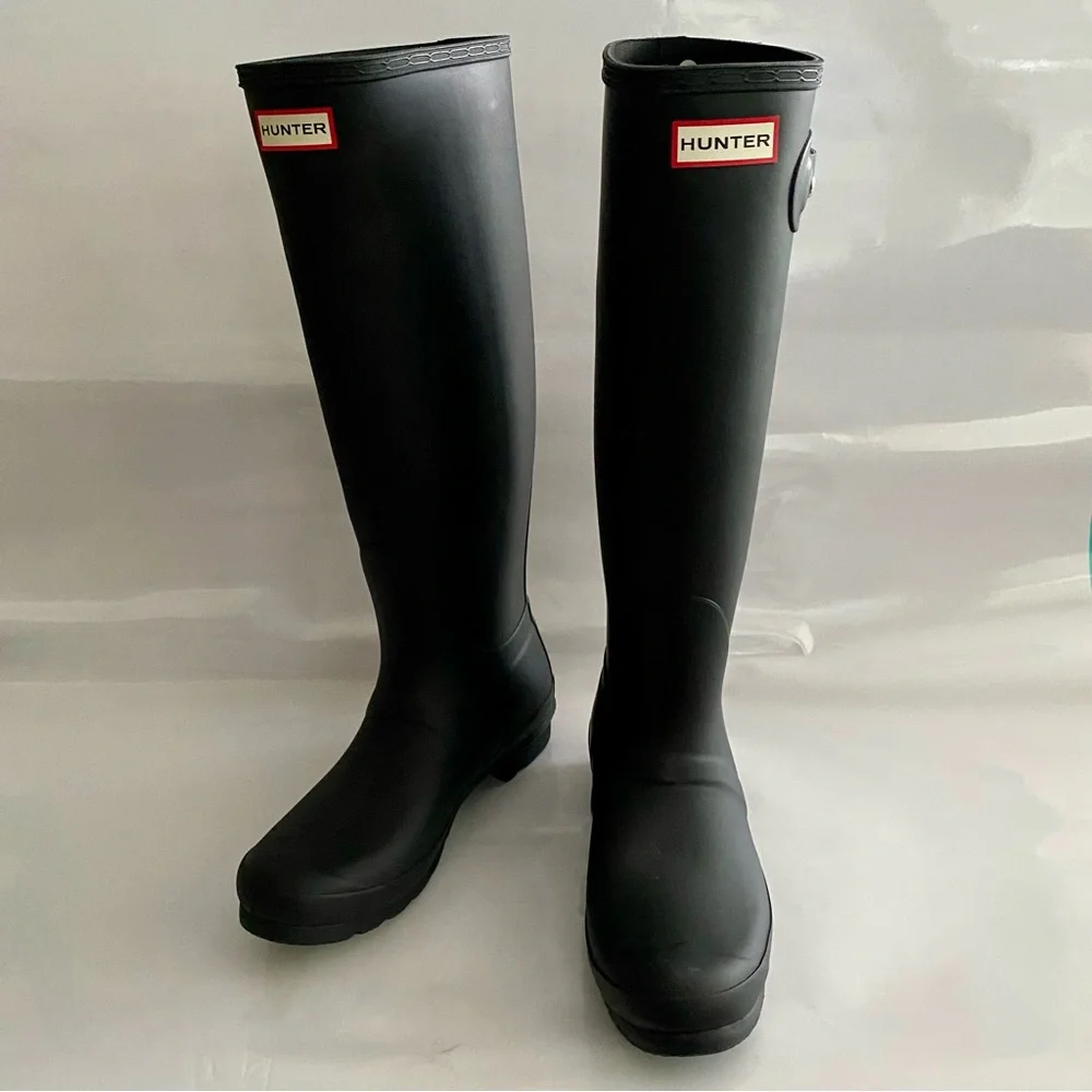 NIB Women’s Hunter Original Tall Rain Boots - Picture 2 of 9